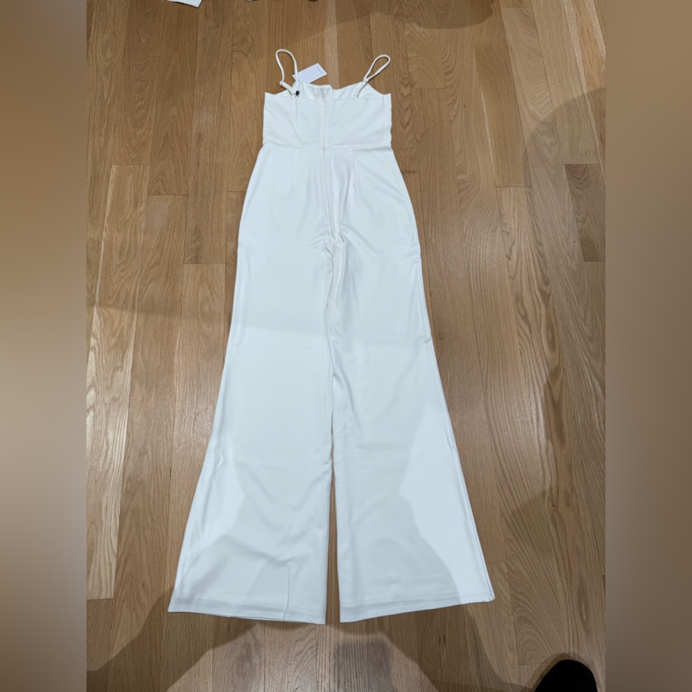 NWT Lovers and Friends White Wide Leg With Slits Jumpsuit, Size M - Picture 2 of 7
